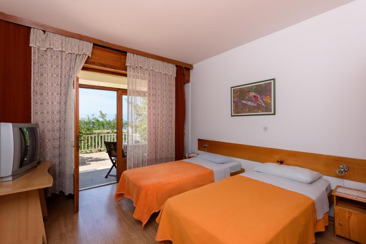 Fio'S Hotel Hvar Town Bagian luar foto