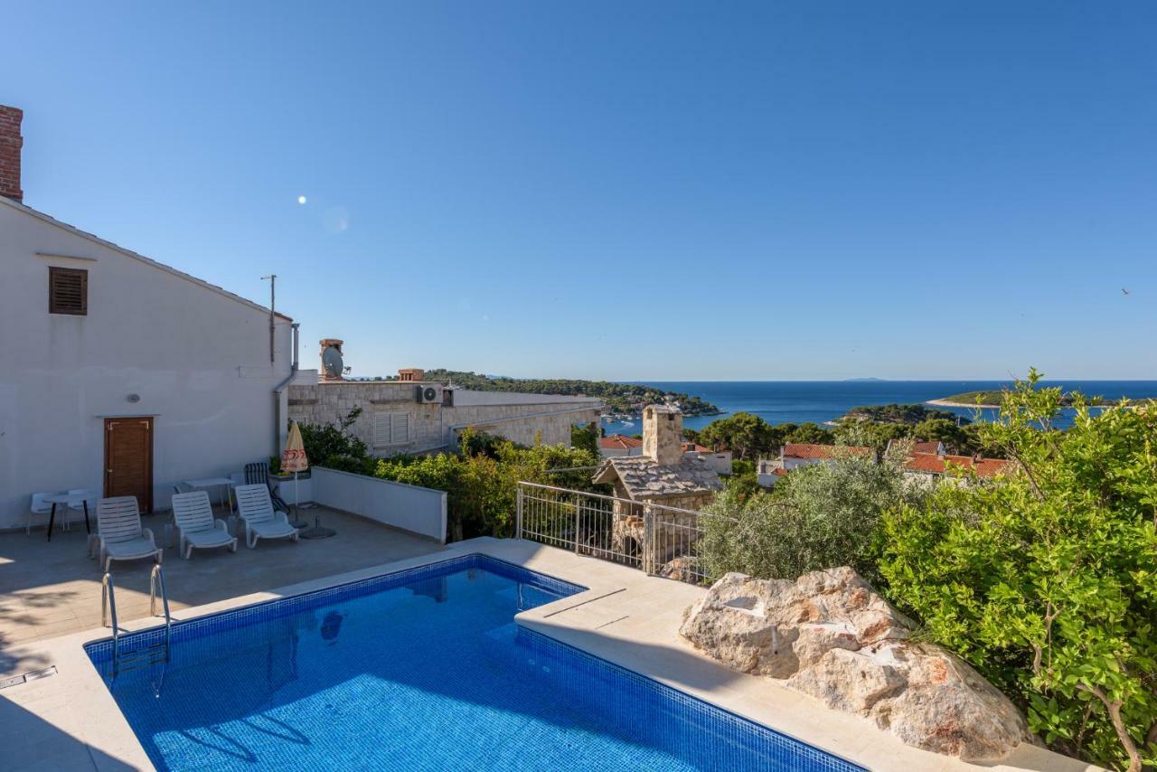 Fio'S Hotel Hvar Town Bagian luar foto